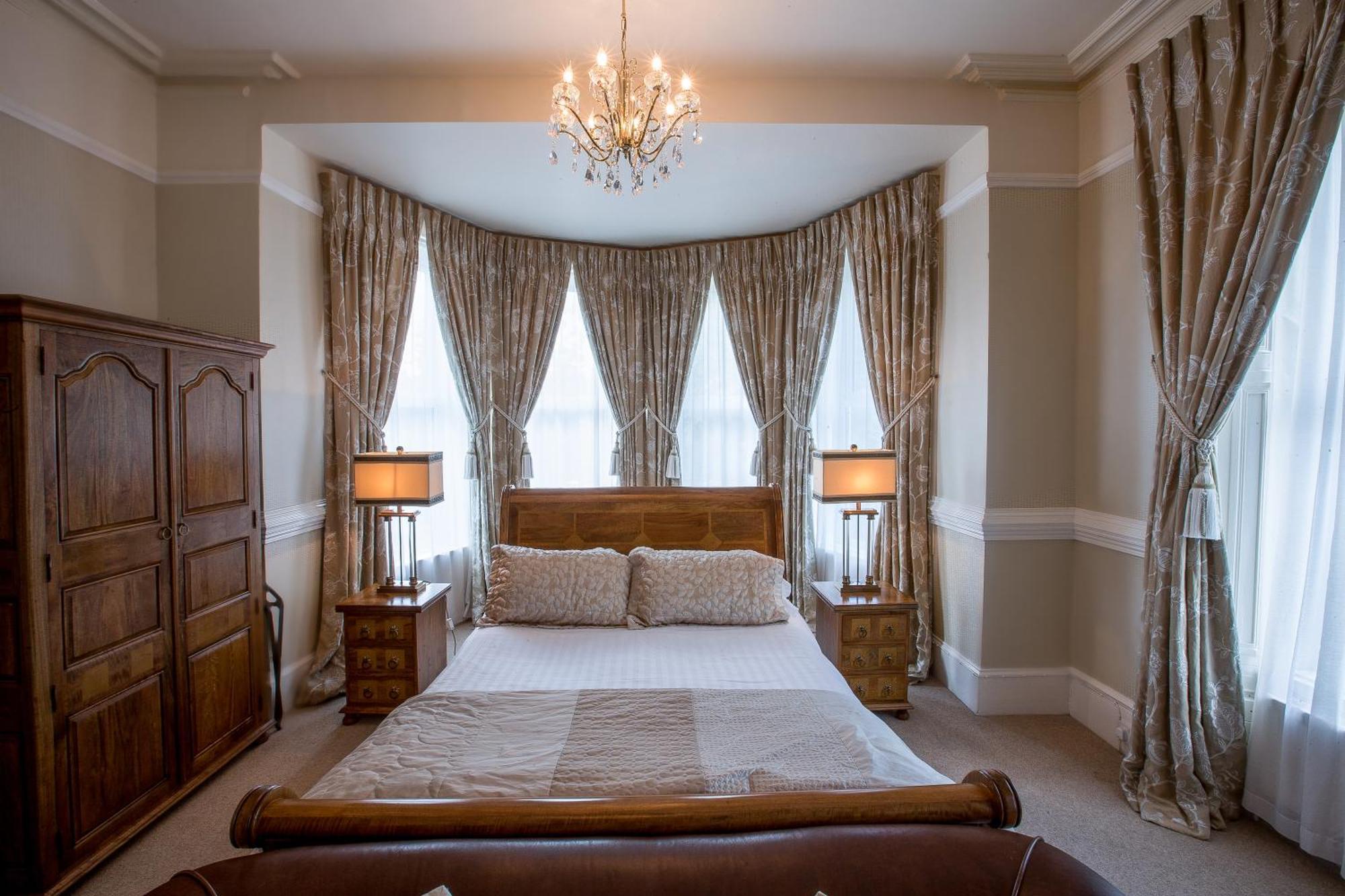 Tullyglass House Hotel Ballymena Esterno foto