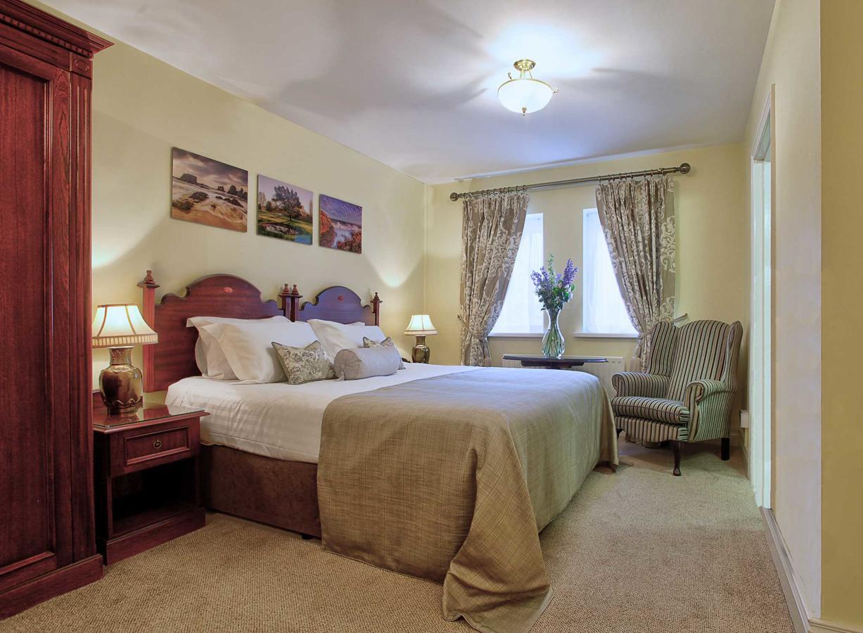 Tullyglass House Hotel Ballymena Camera foto